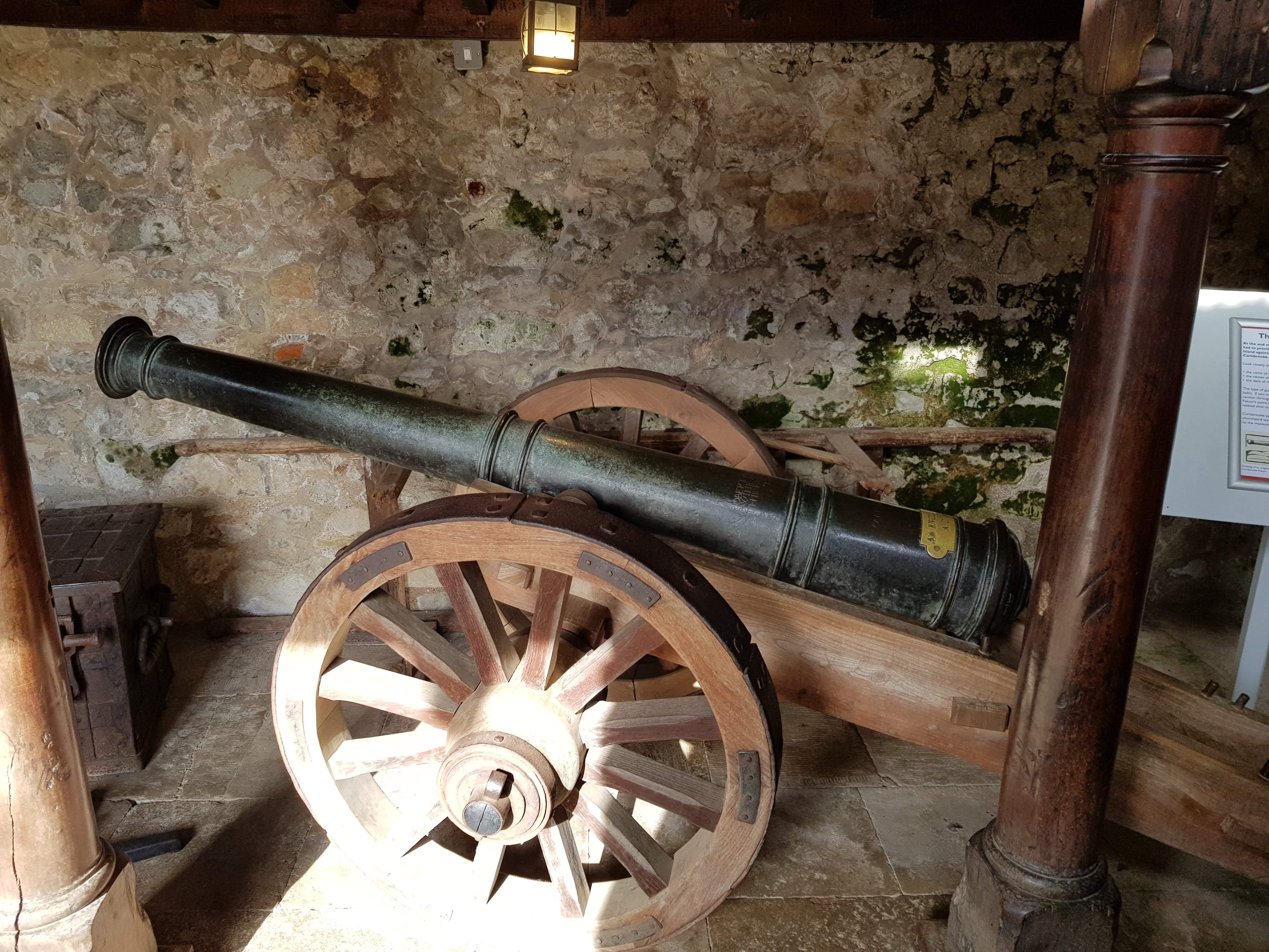 Carisbrooke Castle Image 12