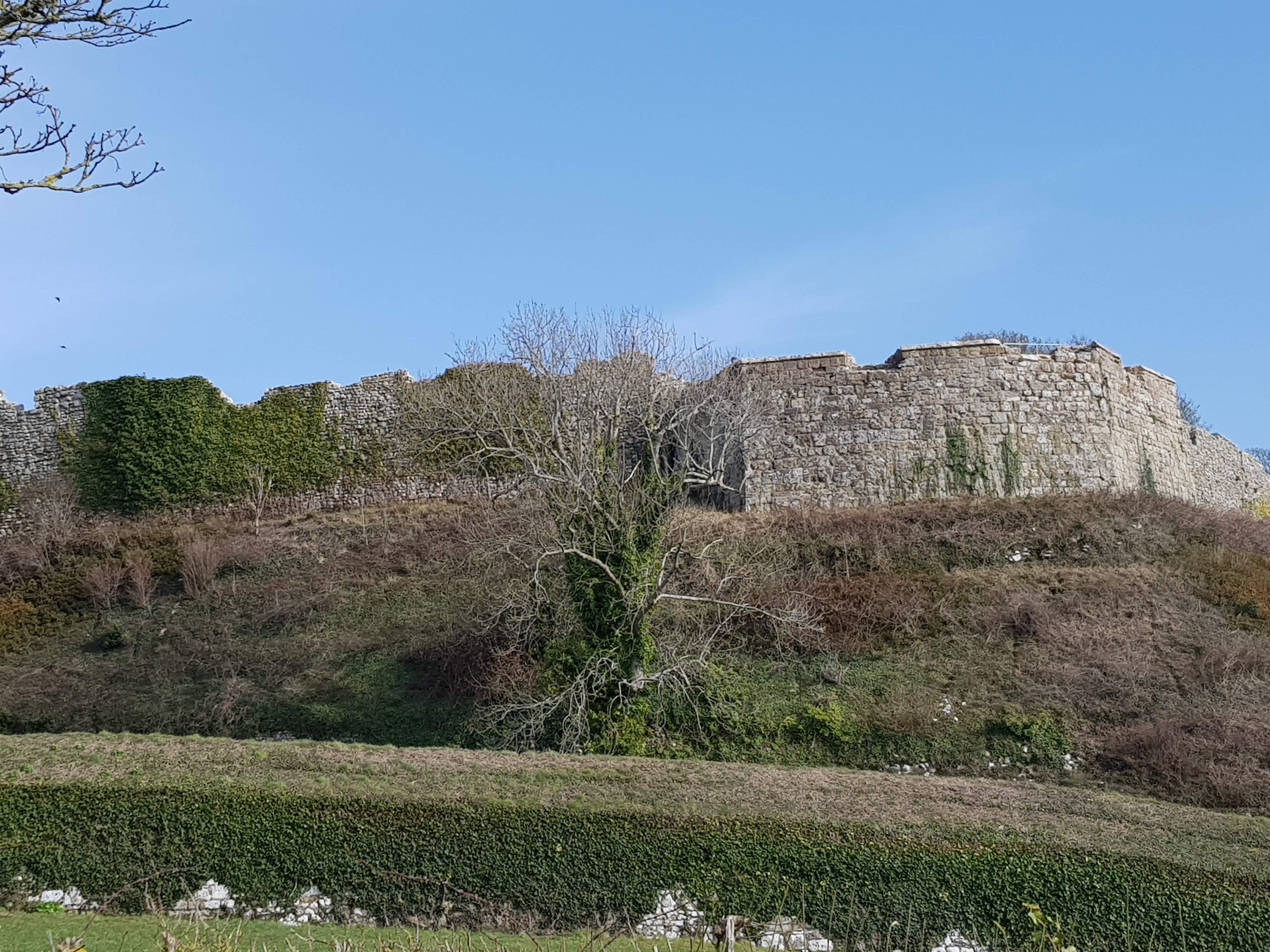 Carisbrooke Castle Image 2