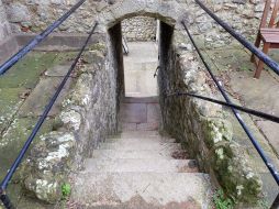 Carisbrooke Castle Image 38