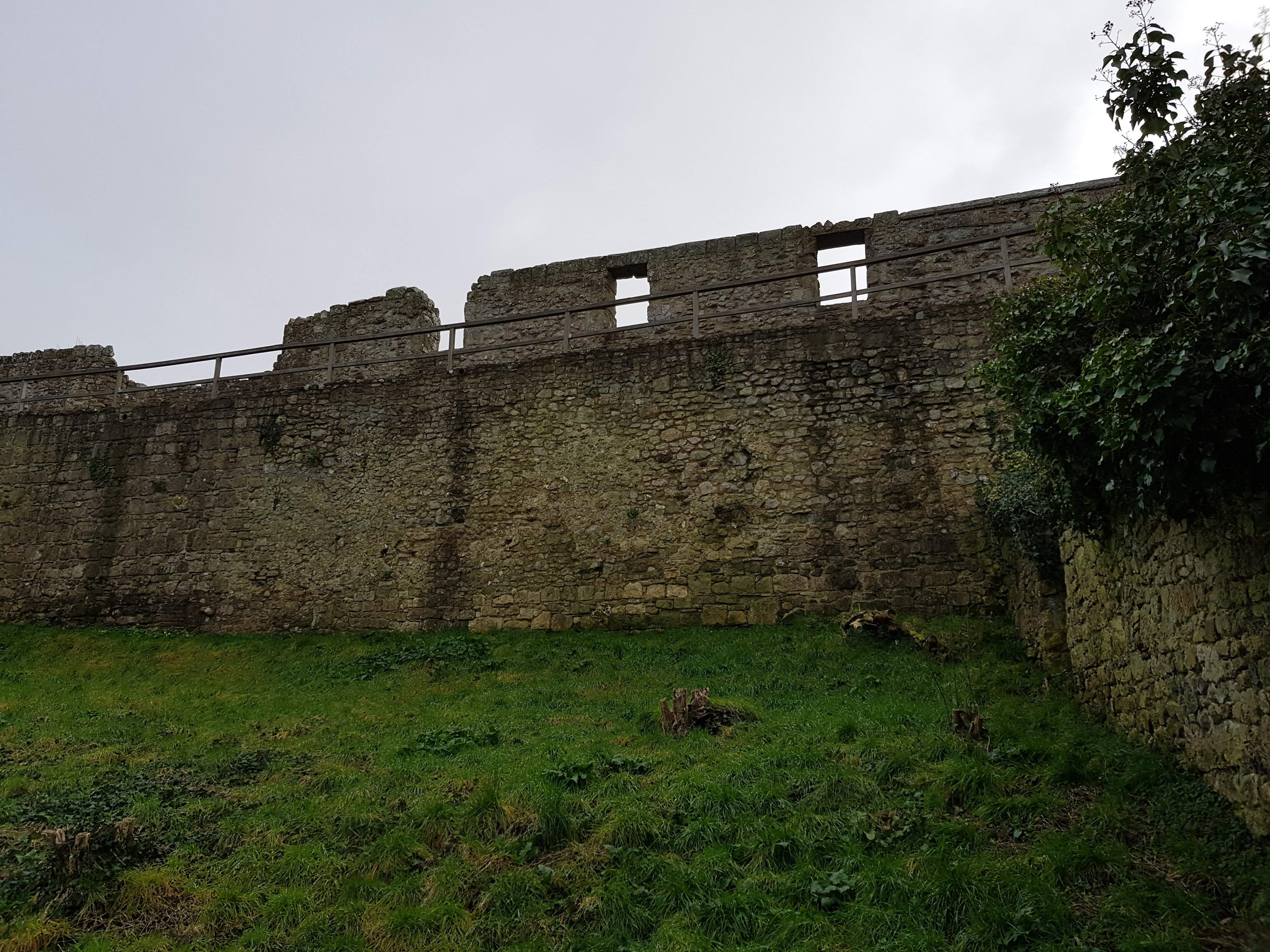 Carisbrooke Castle Image 40